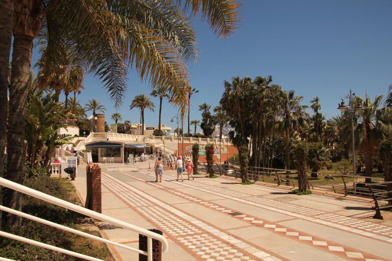 Tamarindos 30M De La Plage Apartment Benalmadena Exterior photo